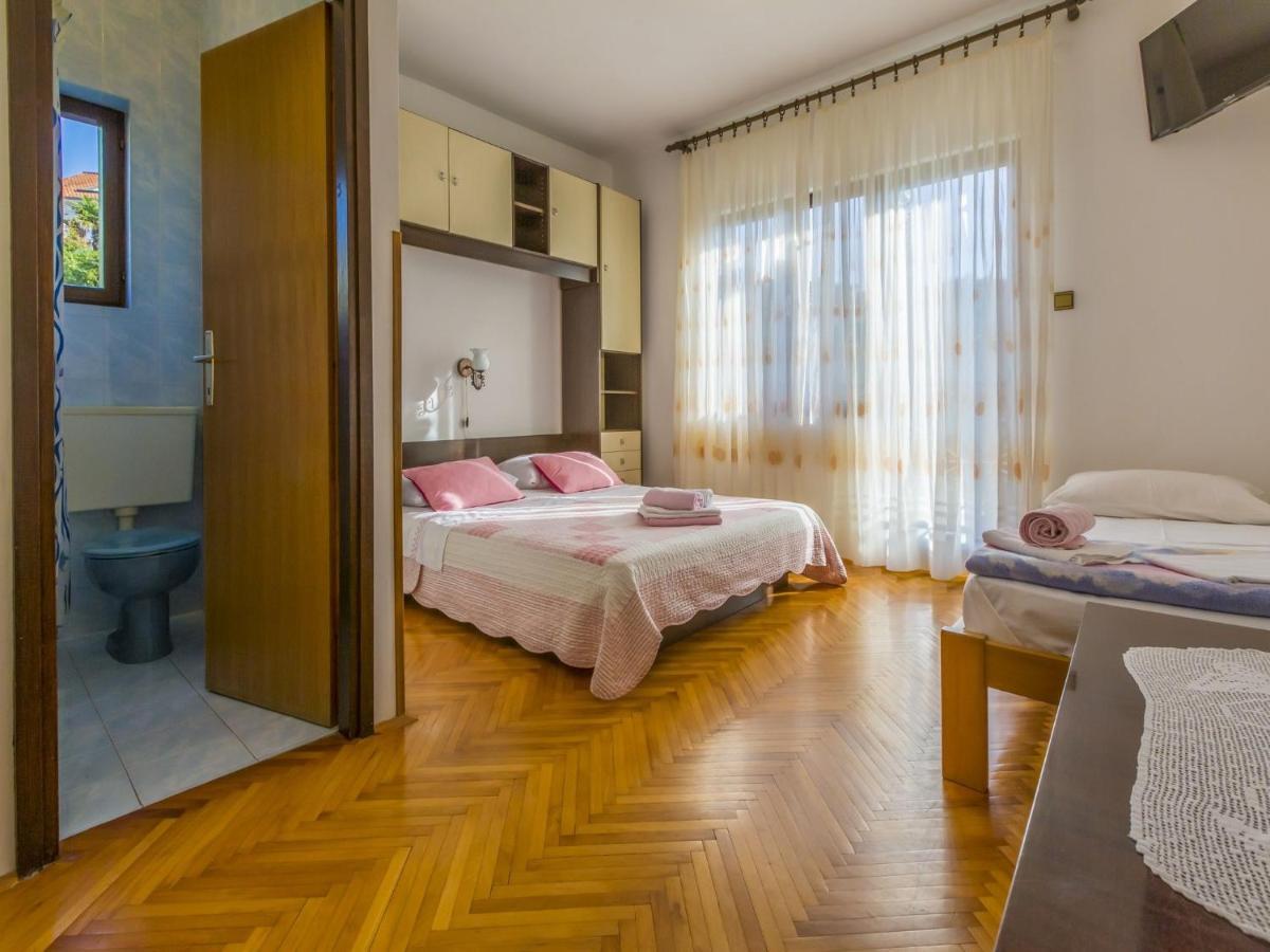 Rooms Zeljka 2 Crikvenica Ngoại thất bức ảnh
